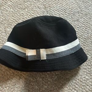 Black Felt Hat With Ivory Ribbon - One size fits most